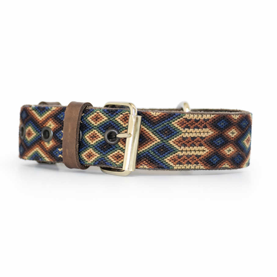Dog collar with geometric pattern on a white background